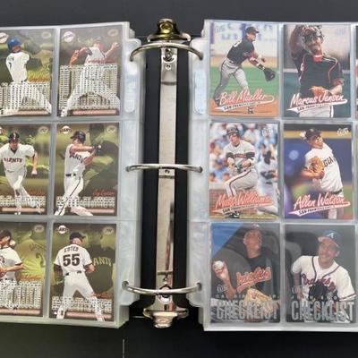 Baseball Binder 300+ Cards