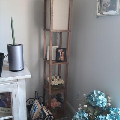 Floor lamp with shelves 
