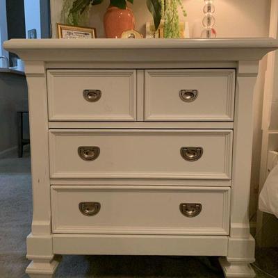 Nightstand
Belmar by Rooms to Go
$85.00