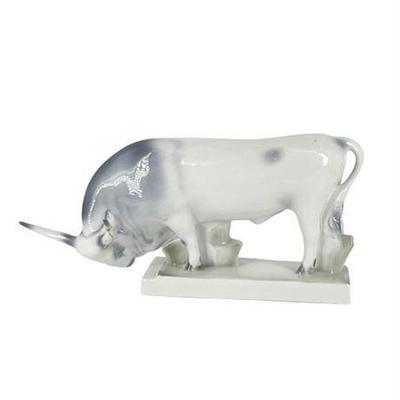 Lot 018  
Bull by Zsolnay Porcelain, Early 20th C