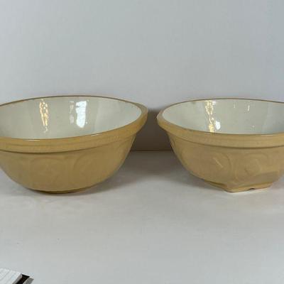 Greens 9england) Ceramic Mixing Bowls