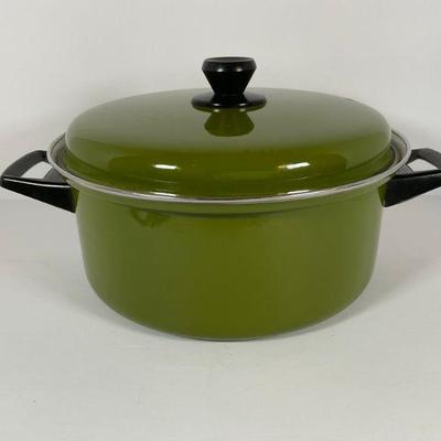 Mid Century Iron/Enamel Cook pan