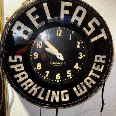 Glo- Dial clock
