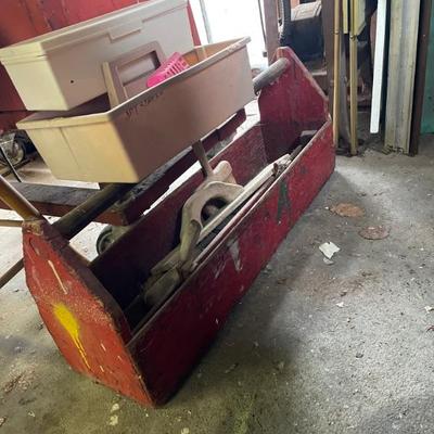 Estate sale photo