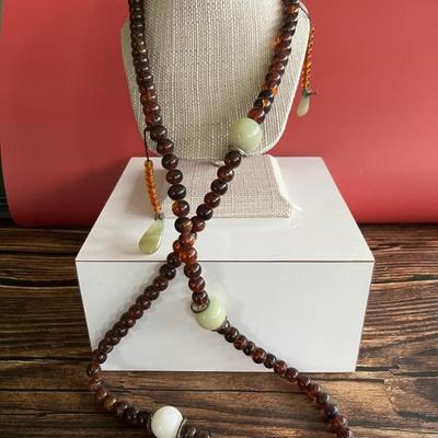 Long amber and jade beaded necklace, Asian