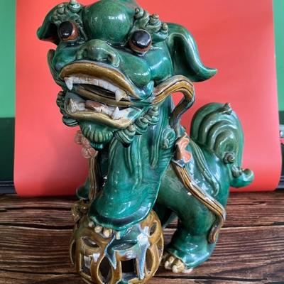 Large early 20th century Chinese Foo dog