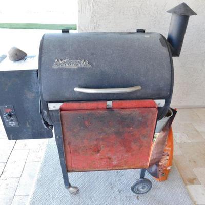 Traeger smoker