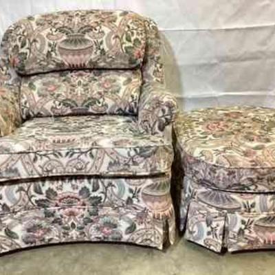 KEKA102 Floral Tapestry Reading Chair W/ Matching Ottoman	Lovely, quality pieces. Very clean, comfortable chair with pillow cushioned...