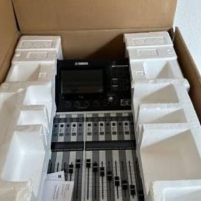 Yamaha TF1 Digital Mixing Console In The Box