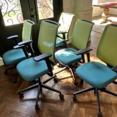 There are 10 Steelcase Office Chairs