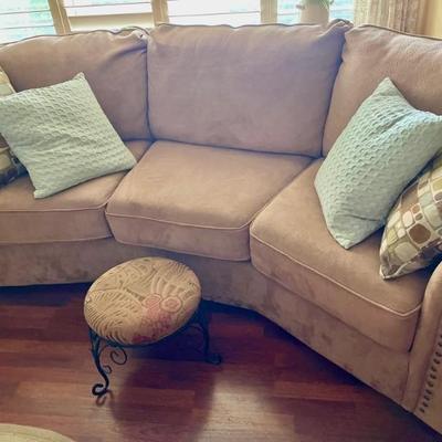 3 seater couch 