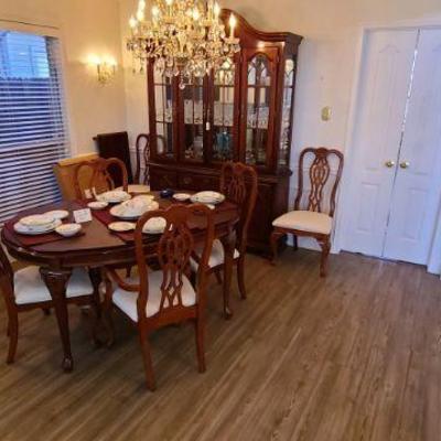Formal Dining Room