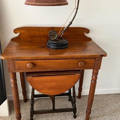 Farmhouse antique style â€œwashstandâ€ table