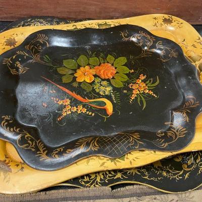 LOT OF PAINTED TRAYS