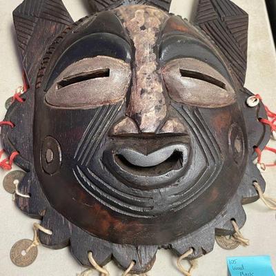 WOOD MASK