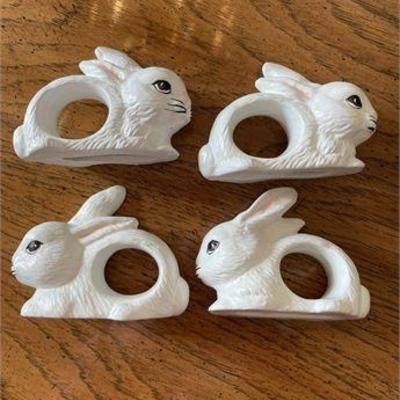 Lot 107   
Ceramic Bunny Napkin Rings