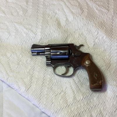 Smith & Wesson 38 special model 36 revolver $760