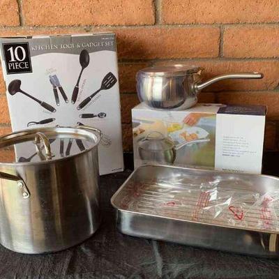 New roasting pan, pots and utensils
