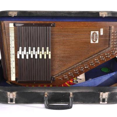 Airline Autoharp Oscar Schmidt w/ case