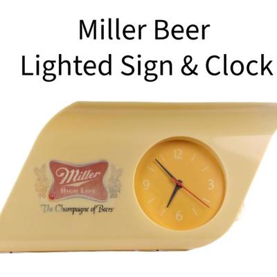Vtg Miller Beer lighted bar sign/ clock
