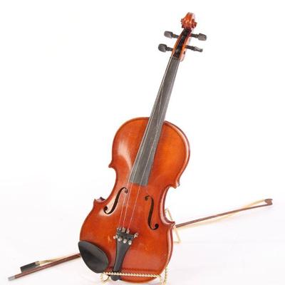 Ernst Heinrich Roth violin w/ case & bow