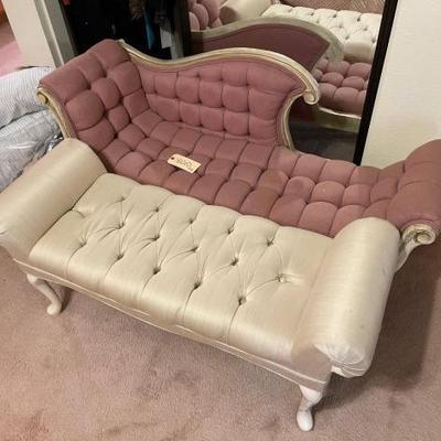 #8010 â€¢ Bedroom Bench & Chaise Lounge
