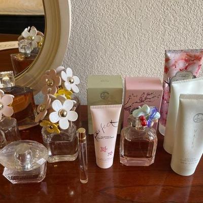 #5005 â€¢ Perfume and Lotion Collection
