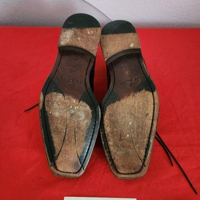 212	Mezlan Maranello Black Textured Shoes Size 11M & 11.5M Intentional Mismatch	$20.00
