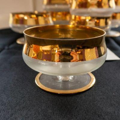 189	8 Vintage Fruit Cups with Gold Rim	$25.00