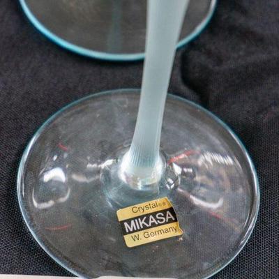 186	10pc Mikasa Frosted Aqua Sea Mist Blue Wine Glasses	$60.00