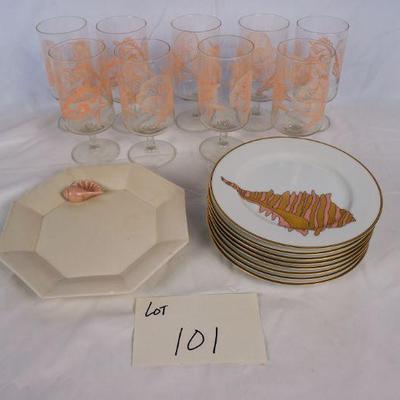 101	9 Periscope Sand Dollar Glasses. 8 Fitz & Floyd Coquilled'or Plates 1 Fitz FLoyd Plate w/Shell	$90.00