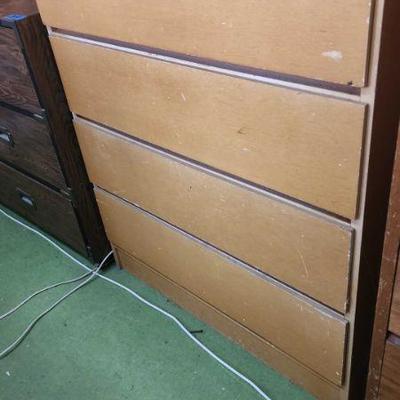 AHT021 - 4-Drawer Dresser