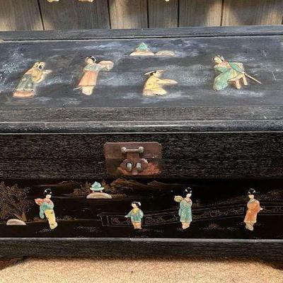 AHT218- Beautiful Lacquered Ornate Wooden Chest