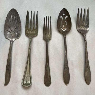 AHT268 WMA Roger's Silver Plate & Community Silverware 