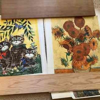 AHT298 Fifteen Various Vintage Art Prints 