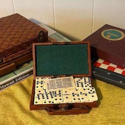 AHT118- Assorted Vintage Board Games 