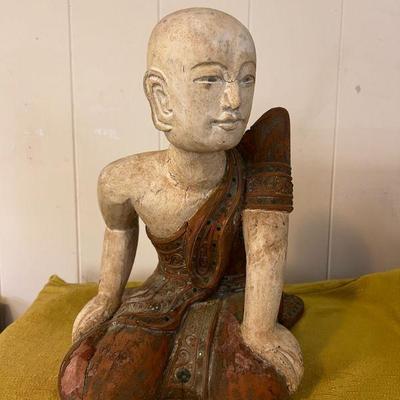 AHT041- Large Wooden Decorative Figurine 