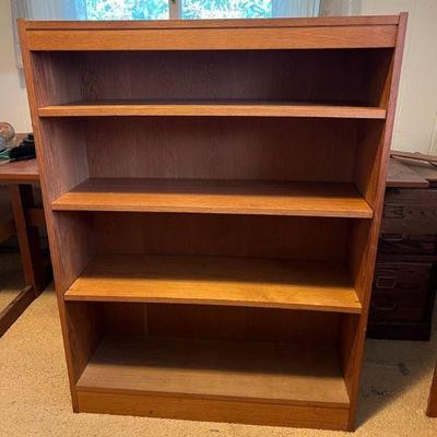 AHT159- (4) Tier Wooden Book Shelf