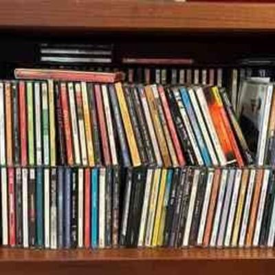 AHT175 Large Batch Of Various CD's 