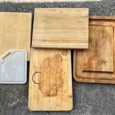 AHT336- Various Wooden Cutting Boards
