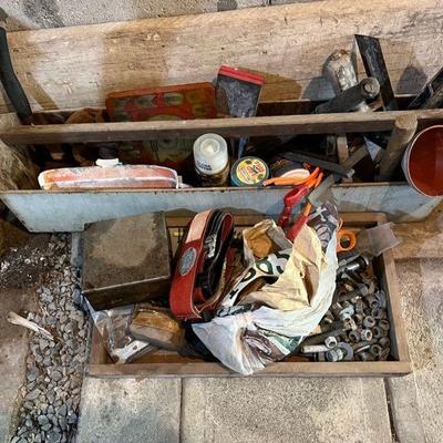 AHT332- Assorted Hand/Building Tools & Accessories 