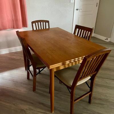 Dining table w/ slide out - 