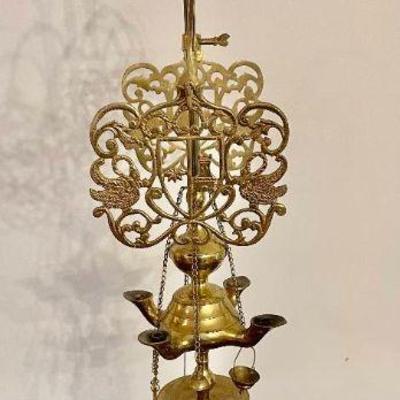 Lot 055-K: Vintage Brass Incense Burner

Description: 
â€¢	Acquired by our clients either during their residency in during trips to...