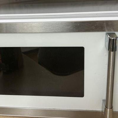 Microwave Oven