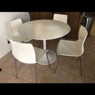 Mid Century Table and 4 Chairs