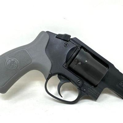 #842 â€¢ Smith & Wesson M&P Bodyguard.38SPL +P Double Revolver
