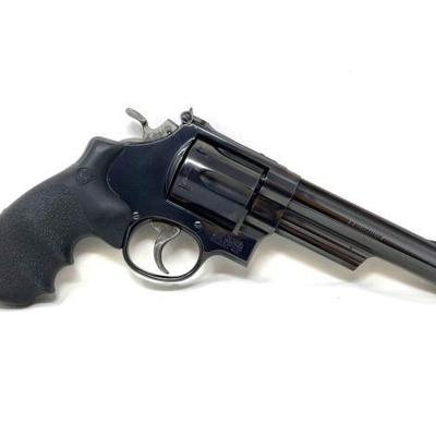 #818 â€¢ Smith&Wesson 29-6 44 Mag Double Action Revolver
