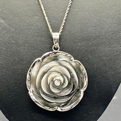 925 Silver w/ Abalone Rose 18in Necklace, TW 18.6g