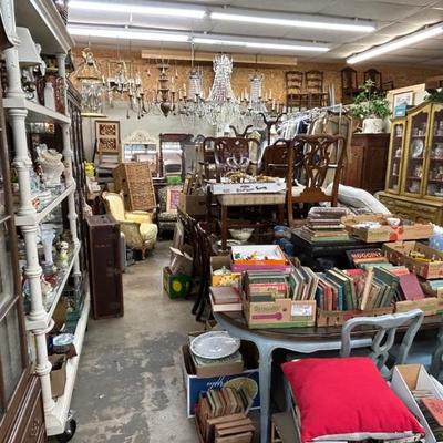 Estate sale photo