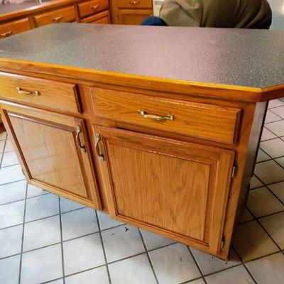 Kitchen island cabinet with drawers